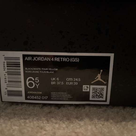 Jordan Athletic Shoes Black Yellow